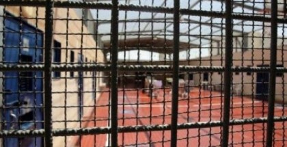لجنة الطوارئ العليا تدعو لنصرة الأسرى وإسنادهم مع اقترابهم في الشروع بالإضراب عن الطعام