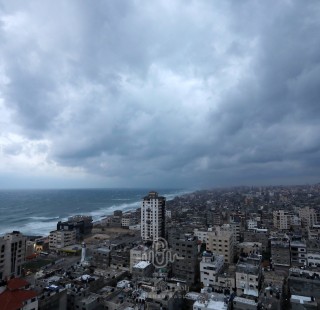إرشادات مهمة للتعامل مع المنخفض الجوي في غزة