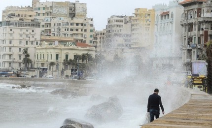 لمواجهة السيول.. مصر تعلن حالة الطوارئ في الإسكندرية وتحركات عاجلة نحو مرسى مطروح