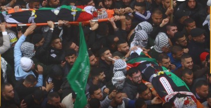 قوات قمع سجون الاحتلال في "النقب" تنقل عم الشهيدين الريماوي إلى الزنازين